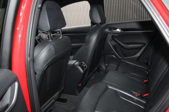 AUDI Q3 2.0 TDI Black Edition SUV 5dr Diesel S Tronic quattro Euro 6 (s/