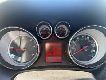VAUXHALL ZAFIRA TOURER 2.0 CDTi Elite MPV 5dr Diesel Auto Euro 5 (165 ps)
