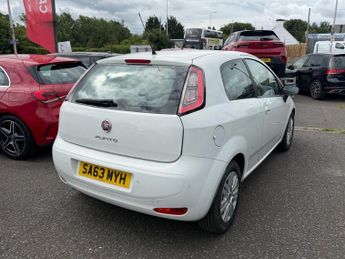 FIAT PUNTO 1.2 Easy Hatchback 3dr Petrol Manual Euro 5 (69 bhp)