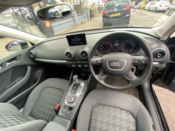 AUDI A3 1.4 TFSI SE Sportback 5dr Petrol S Tronic Euro 5 (s/s) (122 ps)
