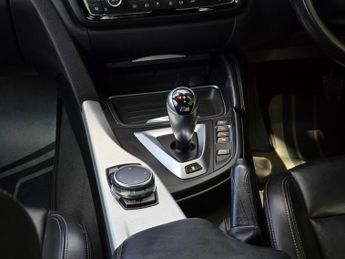BMW M4 3.0 BiTurbo Coupe 2dr Petrol DCT Euro 6 (s/s) (431 ps)
