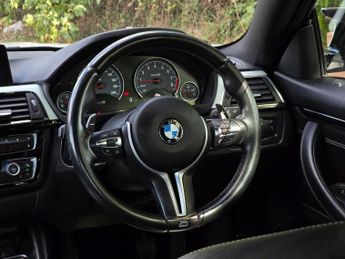 BMW M4 3.0 BiTurbo Coupe 2dr Petrol DCT Euro 6 (s/s) (431 ps)