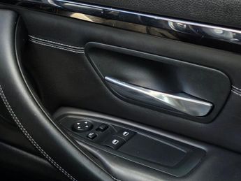 BMW M4 3.0 BiTurbo Coupe 2dr Petrol DCT Euro 6 (s/s) (431 ps)