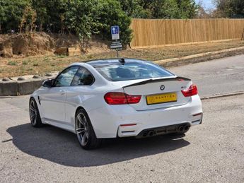 BMW M4 3.0 BiTurbo Coupe 2dr Petrol DCT Euro 6 (s/s) (431 ps)