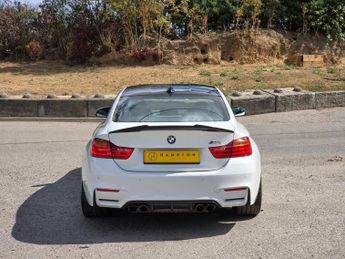 BMW M4 3.0 BiTurbo Coupe 2dr Petrol DCT Euro 6 (s/s) (431 ps)