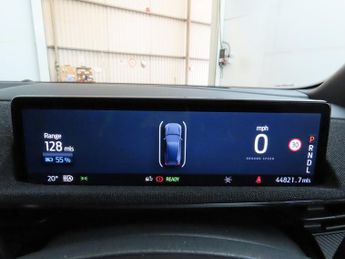 FORD MUSTANG MACH-E Standard Range 70kWh SUV 5dr Electric Automatic AWD (269 ps)