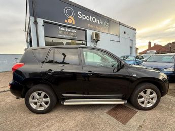 TOYOTA RAV4 2.2 D-4D XT-R SUV 5dr Diesel Manual 4WD (173 g/km, 134 bhp)
