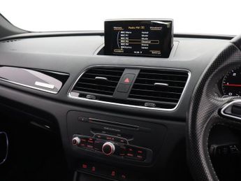 AUDI Q3 2.0 TDI Black Edition SUV 5dr Diesel S Tronic quattro Euro 6 (s/