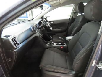 KIA SPORTAGE 1.6 GDi 2 SUV 5dr Petrol Manual Euro 6 (s/s) (130 bhp)