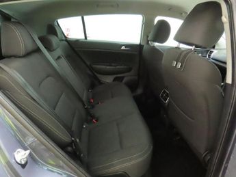 KIA SPORTAGE 1.6 GDi 2 SUV 5dr Petrol Manual Euro 6 (s/s) (130 bhp)