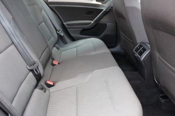 VOLKSWAGEN GOLF 1.6 TDI SE Nav Hatchback 5dr Diesel Manual Euro 6 (s/s) (115 ps)