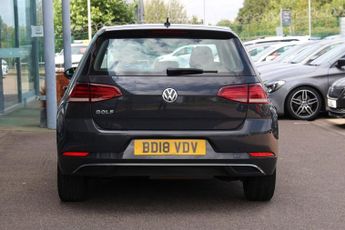 VOLKSWAGEN GOLF 1.6 TDI SE Nav Hatchback 5dr Diesel Manual Euro 6 (s/s) (115 ps)