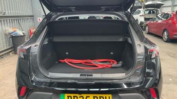 VAUXHALL MOKKA ELECTRIC 50kWh Griffin SUV 5dr Electric Auto (136 ps)
