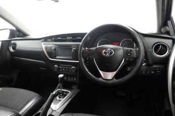 TOYOTA AURIS 1.6 V-Matic Excel Hatchback 5dr Petrol Multidrive S Euro 5 (132 