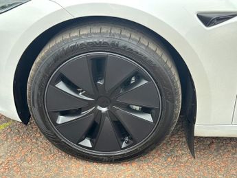TESLA Model 3 Saloon 4dr Electric Auto RWD (208 ps)