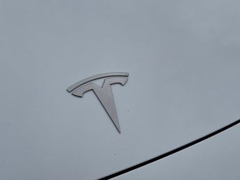 TESLA Model 3 Saloon 4dr Electric Auto RWD (208 ps)