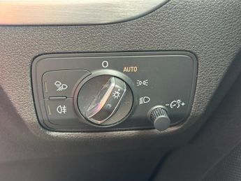 AUDI Q2 1.4 TFSI CoD S line SUV 5dr Petrol S Tronic Euro 6 (s/s) (150 ps