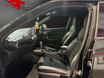 NISSAN JUKE 1.6 N-Connecta SUV 5dr Petrol Hybrid Auto Euro 6 (143 ps)