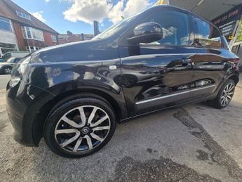 RENAULT TWINGO 1.0 SCe Dynamique Hatchback 5dr Petrol Manual Euro 6 (s/s) (70 p