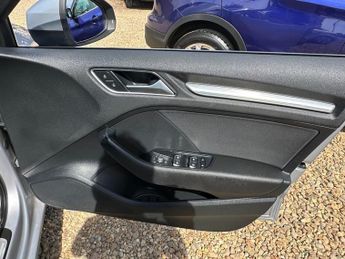 AUDI A3 1.6 TDI Sport Sportback 5dr Diesel Manual Euro 6 (s/s) (110 ps)