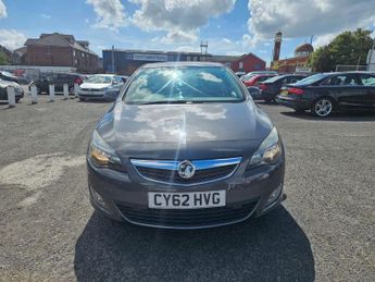 VAUXHALL ASTRA 2.0 CDTi SRi Hatchback 5dr Diesel Auto Euro 5 (165 ps)