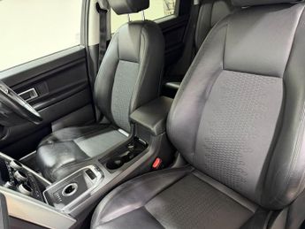 LAND ROVER DISCOVERY SPORT 2.0 TD4 SE Tech SUV 5dr Diesel Auto 4WD Euro 6 (s/s) (180 ps)