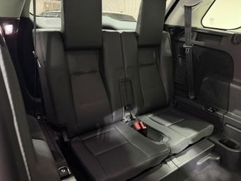LAND ROVER DISCOVERY SPORT 2.0 TD4 SE Tech SUV 5dr Diesel Auto 4WD Euro 6 (s/s) (180 ps)