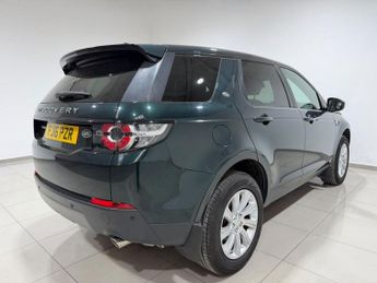 LAND ROVER DISCOVERY SPORT 2.0 TD4 SE Tech SUV 5dr Diesel Auto 4WD Euro 6 (s/s) (180 ps)