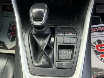 TOYOTA RAV4 2.5 VVT-h Excel SUV 5dr Petrol Hybrid CVT Euro 6 (s/s) (218 ps)