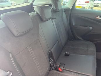 VAUXHALL CROSSLAND 1.2 Turbo Ultimate SUV 5dr Petrol Auto Euro 6 (s/s) (130 ps)