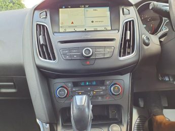 FORD FOCUS 1.5 TDCi Titanium X Estate 5dr Diesel Powershift Euro 6 (s/s) (1