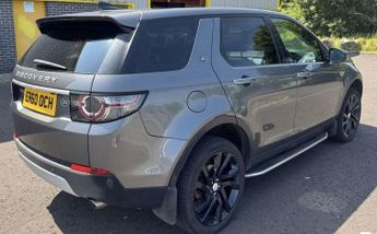 LAND ROVER DISCOVERY SPORT 2.0 TD4 HSE Luxury SUV 5dr Diesel Auto 4WD Euro 6 (s/s) (180 ps)
