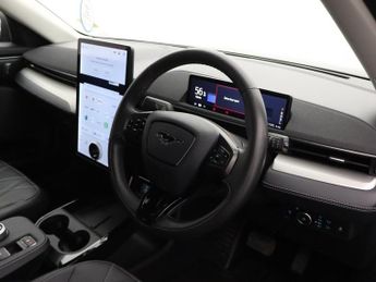 FORD MUSTANG MACH-E Extended Range 91kWh SUV 5dr Electric Automatic (294 ps)
