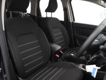 DACIA DUSTER 1.0 TCe Comfort SUV 5dr Bi Fuel Manual Euro 6 (s/s) (100 ps)