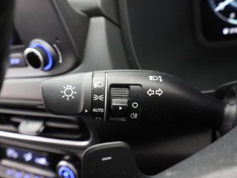HYUNDAI ACCENT 1.6 GDi Hybrid SE Connect 5dr DCT