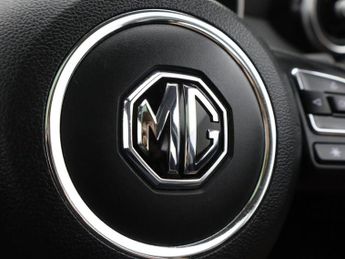 MG MG ZS 1.0 T-GDI Exclusive SUV 5dr Petrol Manual Euro 6 (111 ps)