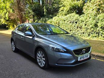 Volvo V40 2.0 T3 SE Lux Nav Hatchback 5dr Petrol Manual Euro 6 (s/s) (152 