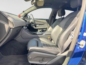 MERCEDES-BENZ EQC EQC 400 80kWh AMG Line SUV 5dr Electric Auto 4MATIC (408 ps)
