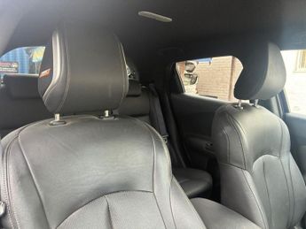 NISSAN JUKE 1.6 Tekna SUV 5dr Petrol Manual Euro 6 (112 ps)