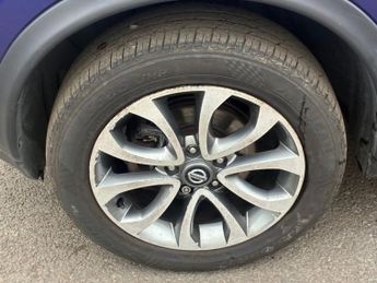 NISSAN JUKE 1.6 Tekna SUV 5dr Petrol Manual Euro 6 (112 ps)