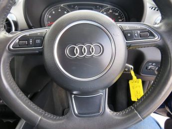 AUDI A1 1.4 TFSI Sport Hatchback 3dr Petrol S Tronic Euro 5 (s/s) (122 p