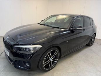 BMW 1 SERIES 1.5 118i GPF M Sport Shadow Edition Hatchback 5dr Petrol Auto Eu