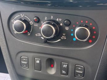 DACIA Logan MCV Stepway 1.5 Blue dCi SE Twenty Estate 5dr Diesel Manual Euro 6 (s/s) (95