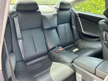 BMW 6 SERIES 3.0 630i Coupe 2dr Petrol Auto Euro 4 (258 ps)-Factory Extras Wo