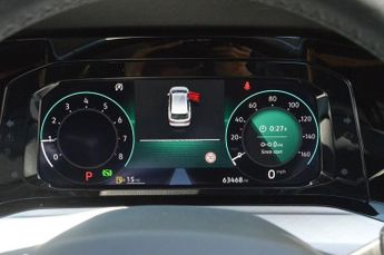 VOLKSWAGEN GOLF 1.5 eTSI MHEV Life Estate 5dr Petrol Hybrid DSG Euro 6 (s/s) (15