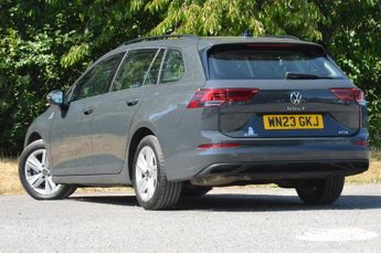 VOLKSWAGEN GOLF 1.5 eTSI MHEV Life Estate 5dr Petrol Hybrid DSG Euro 6 (s/s) (15