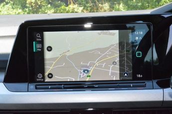 VOLKSWAGEN GOLF 1.5 eTSI MHEV Life Estate 5dr Petrol Hybrid DSG Euro 6 (s/s) (15