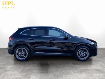 MERCEDES-BENZ GLA 1.3 GLA200h MHEV AMG Line (Executive) SUV 5dr Petrol Hybrid 7G-D