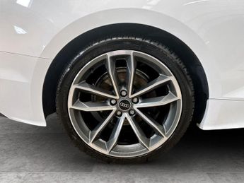 AUDI A5 2.0 TFSI 40 S line Coupe 2dr Petrol S Tronic Euro 6 (s/s) (204 p