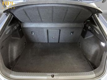 CUPRA FORMENTOR 1.4 eHybrid 12.8kWh VZ2 SUV 5dr Petrol Plug-in Hybrid DSG Euro 6